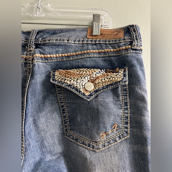 Seven7 Denim - Seven 7 embroidered flap pocket bootcut jeans Y2K style